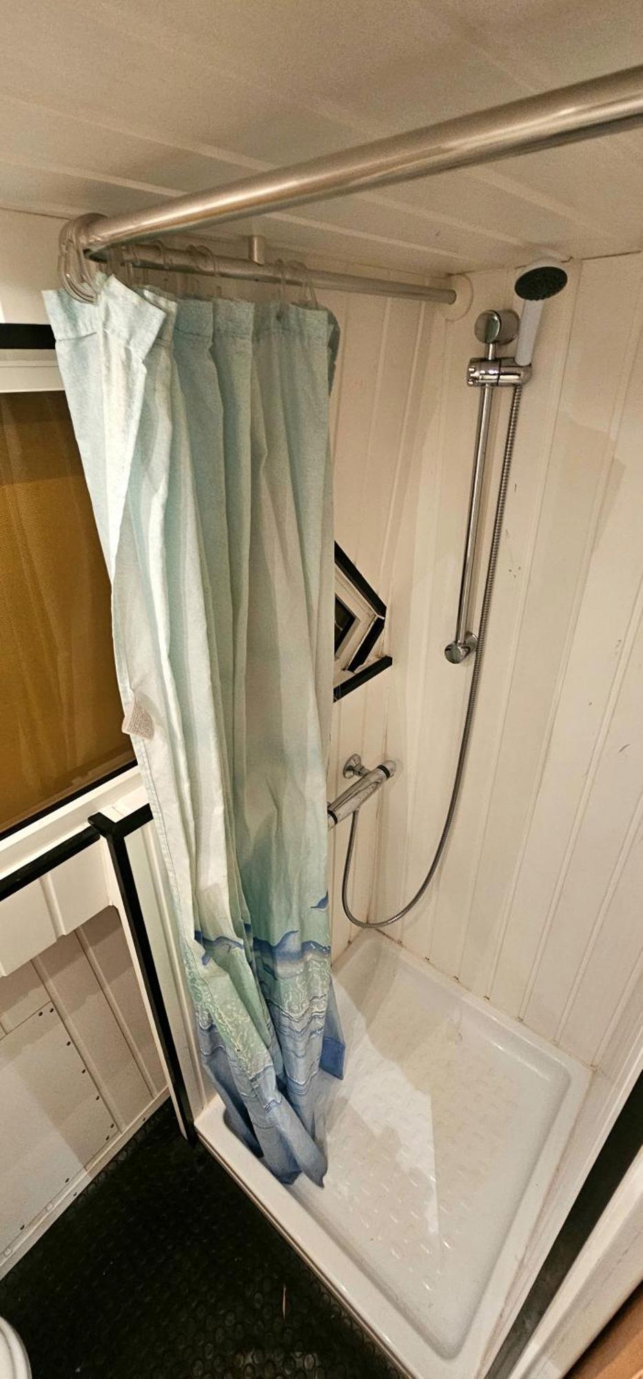 Appartement Sur L'Eau Tout Confort 르발카레스 외부 사진